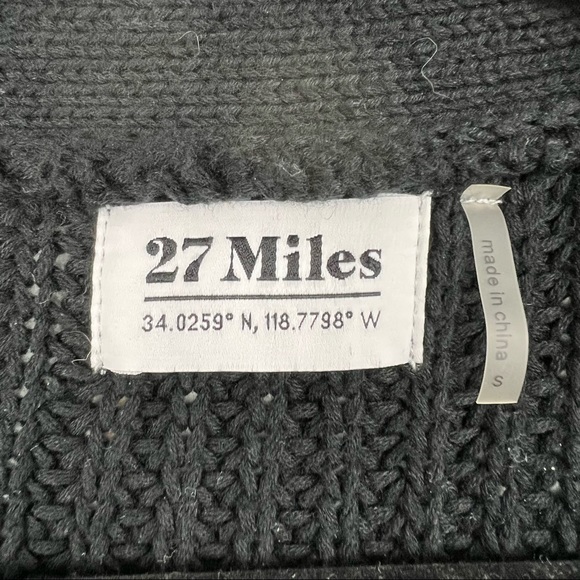 27 MILES MALIBU x REVOLVE Madison Chunky Cropped Knit Cardigan, Black Size Small - Picture 7 of 10